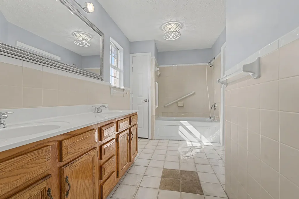 308 Vista Cove Nashville TN 37207