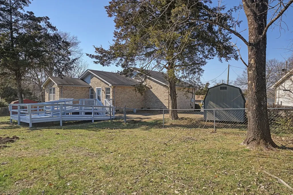 308 Vista Cove Nashville TN 37207