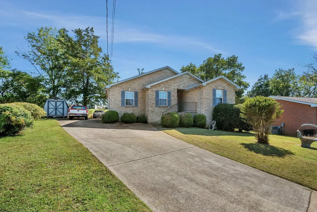 308 Vista Cove Nashville TN 37207