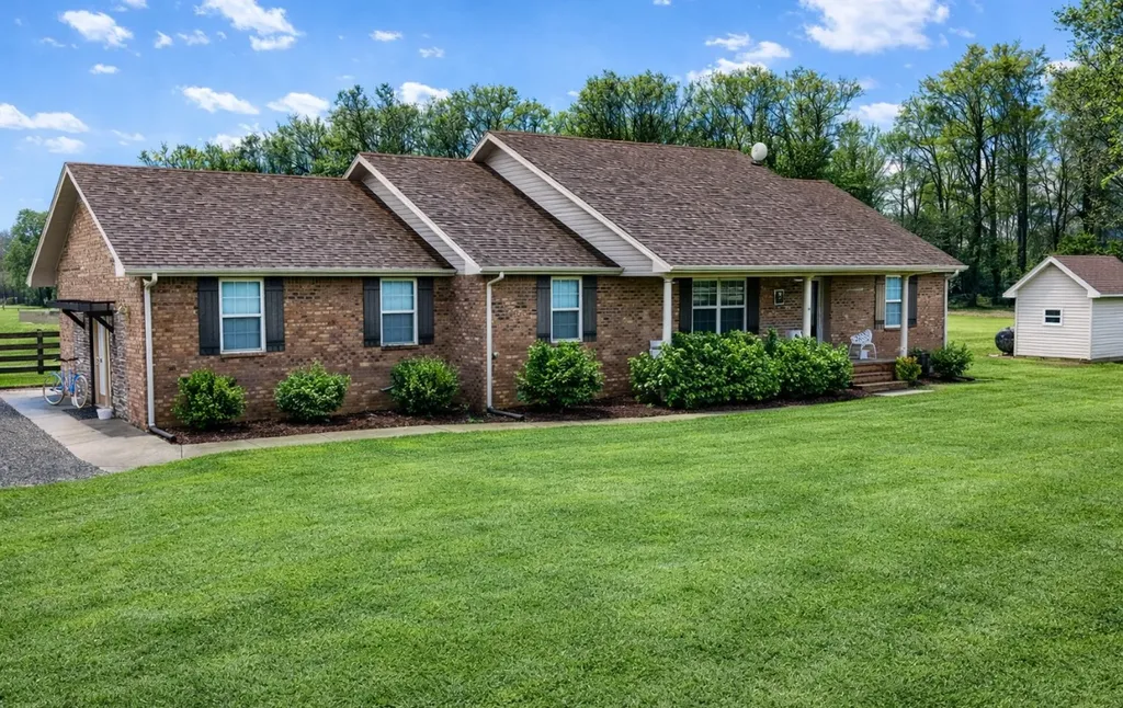 223 Rich Road Unionville TN 37180