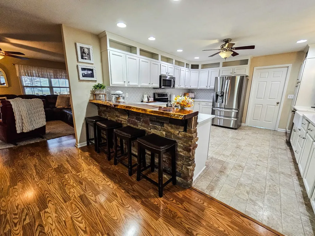 223 Rich Road Unionville TN 37180