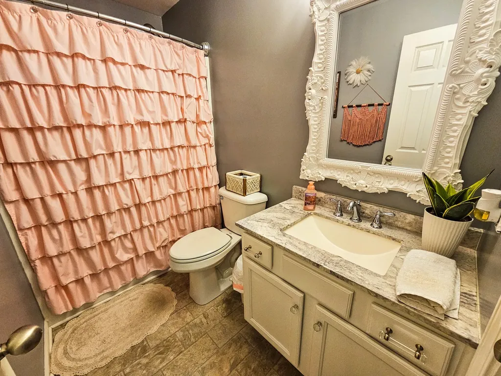 223 Rich Road Unionville TN 37180