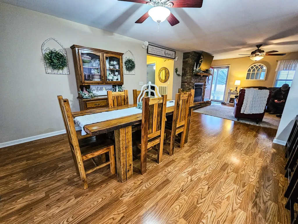 223 Rich Road Unionville TN 37180