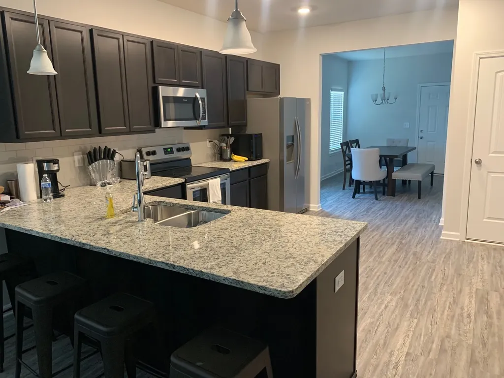 2217 Silverton Drive Nashville TN 37207