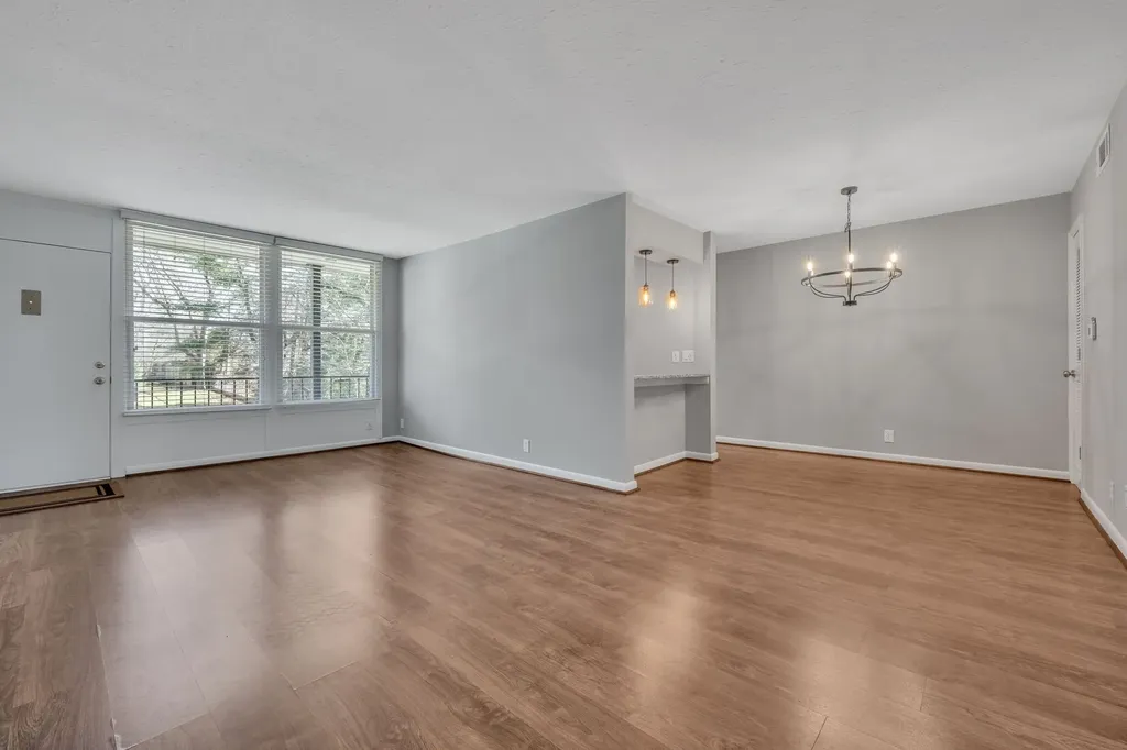 3831 West End Avenue Nashville TN 37205