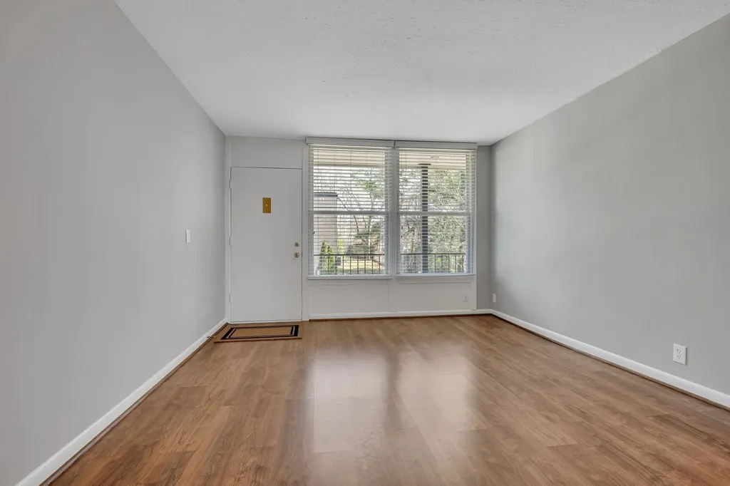 3831 West End Avenue Nashville TN 37205