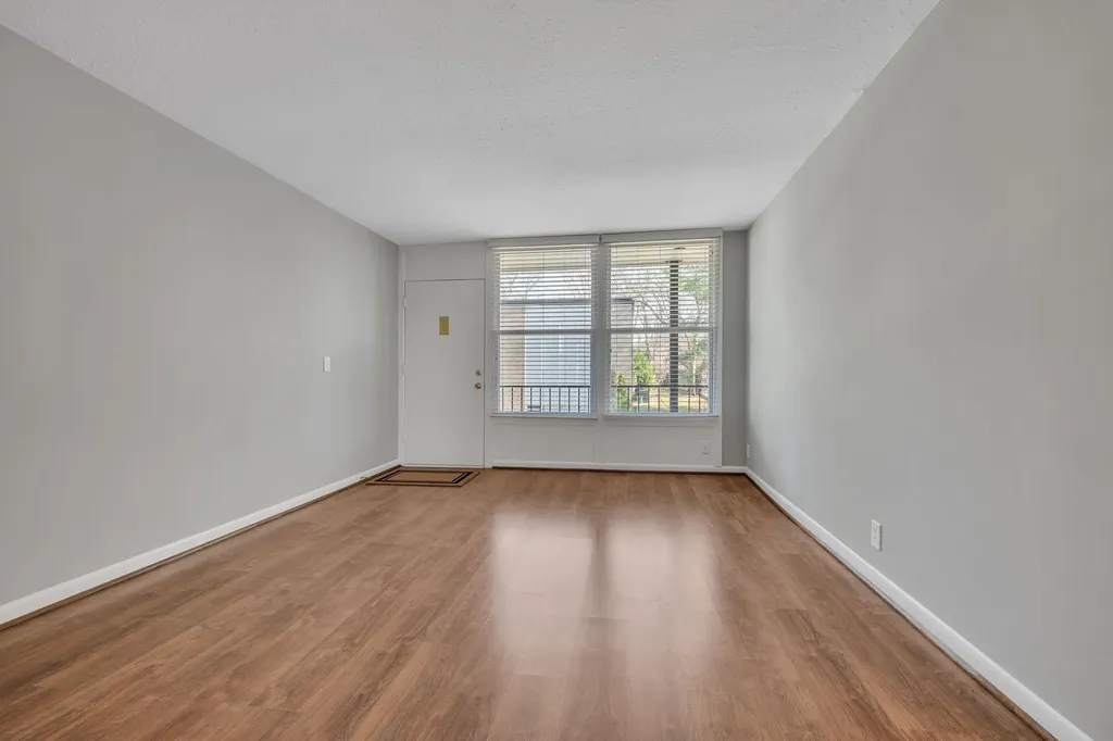 3831 West End Avenue Nashville TN 37205