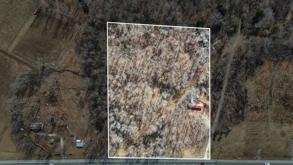 8557 Manchester Highway Morrison TN 37357