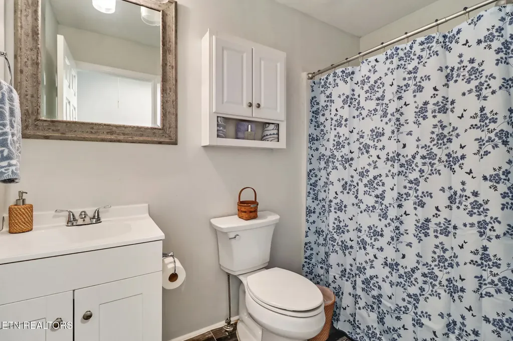 8217 Cherokee Trail Crossville TN 38572