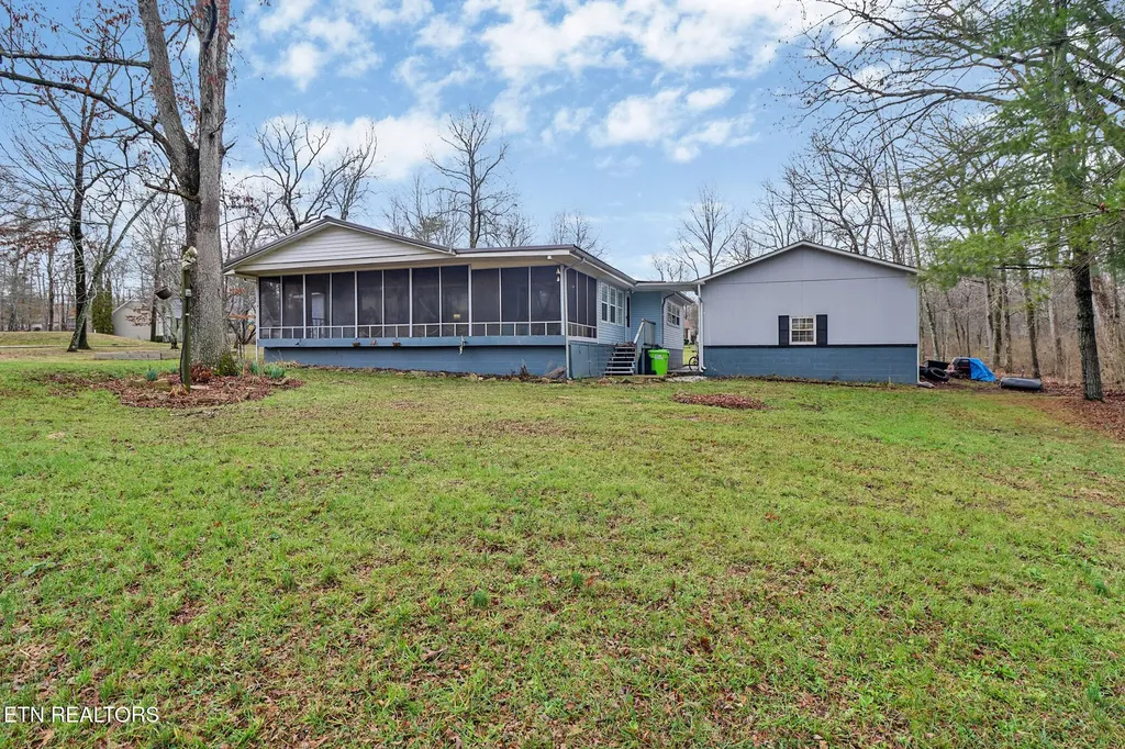 8217 Cherokee Trail Crossville TN 38572