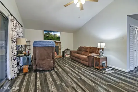 8217 Cherokee Trail Crossville TN 38572
