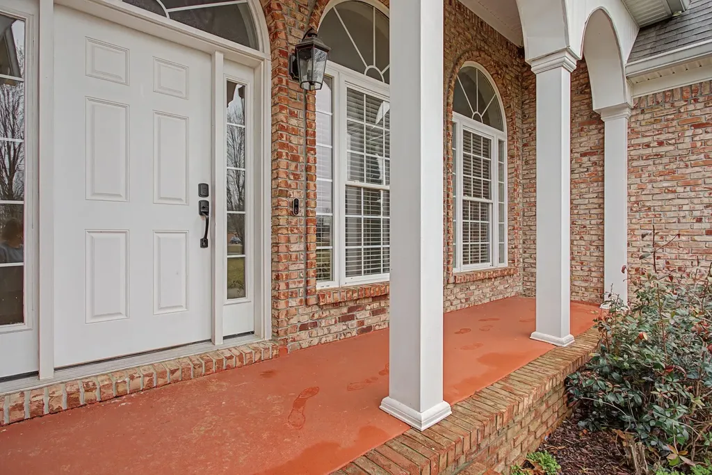 6913 Zion Crossing Court Columbia TN 38401