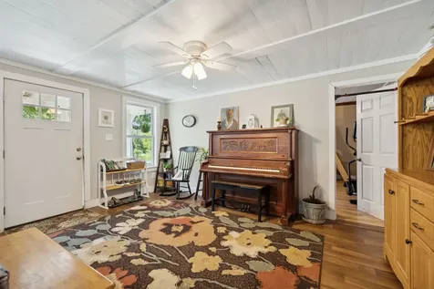 860 Golden Hollow Road Dixon Springs TN 37057