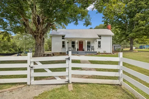 860 Golden Hollow Road Dixon Springs TN 37057