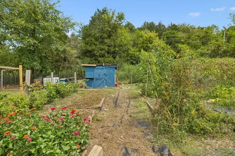 860 Golden Hollow Road Dixon Springs TN 37057