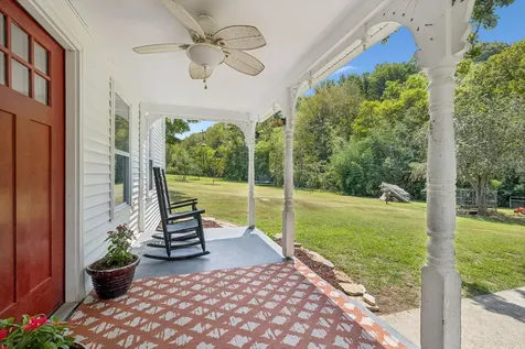 860 Golden Hollow Road Dixon Springs TN 37057
