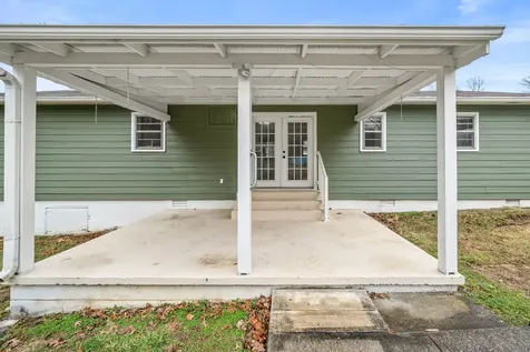 1544 Midway Road Sewanee TN 37375