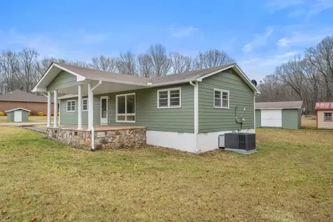 1544 Midway Road Sewanee TN 37375
