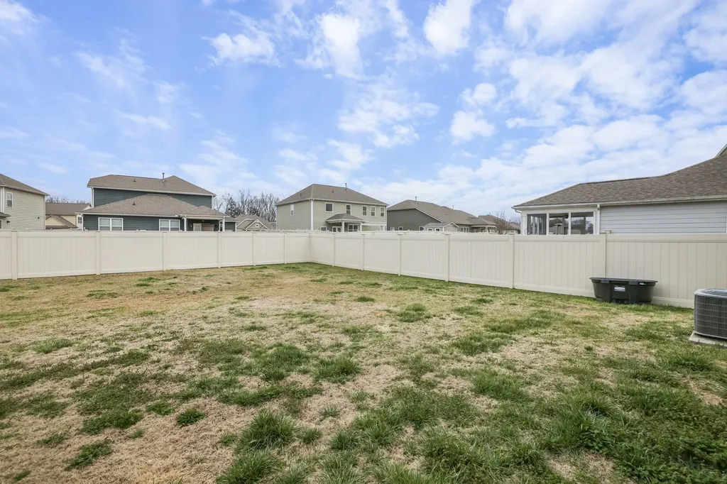 1142 Black Oak Drive Murfreesboro TN 37128