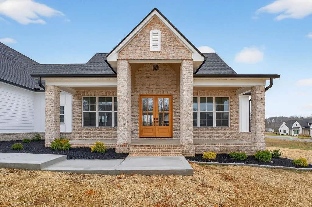 6955 Sweet Magnolia Way Baxter TN 38544