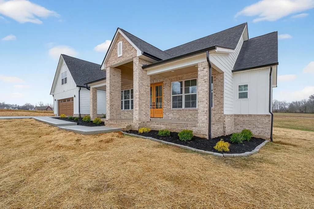 6955 Sweet Magnolia Way Baxter TN 38544