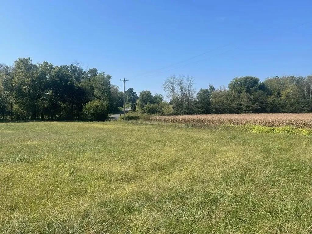 12 Upper East Valley Pikeville TN 37367