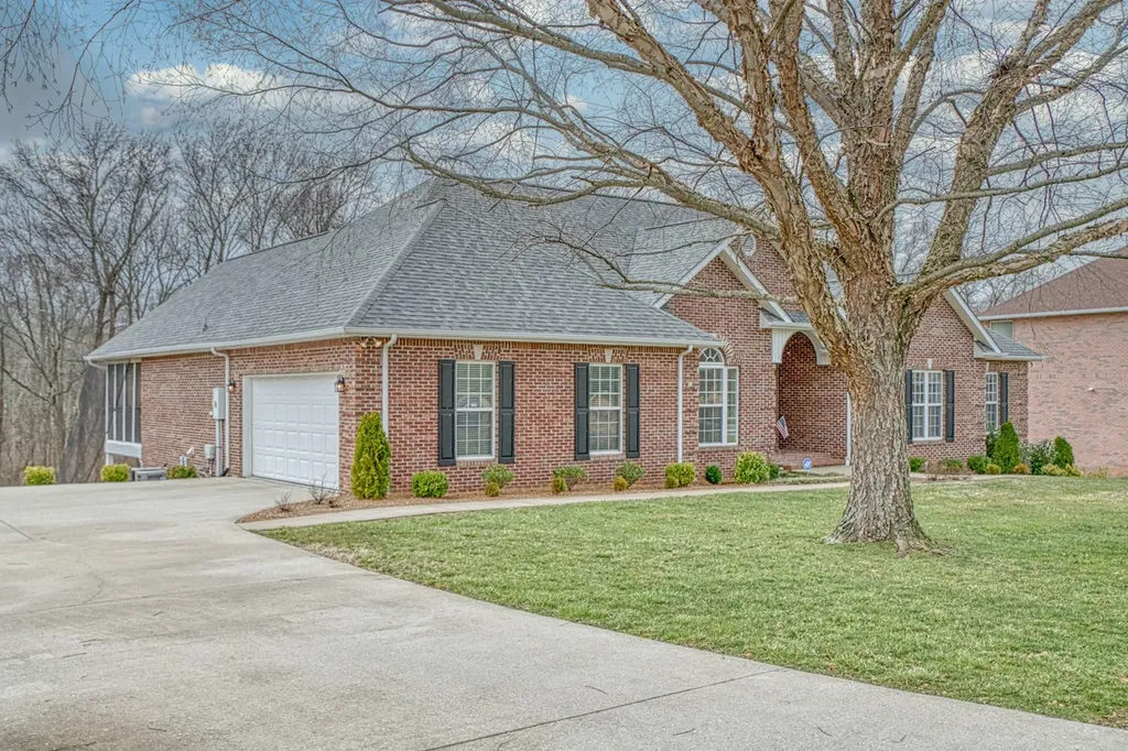 4113 Plantation Drive Cookeville TN 38506