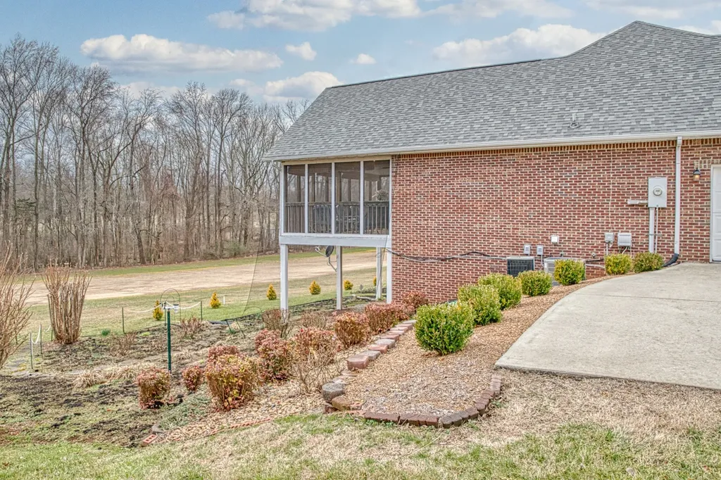 4113 Plantation Drive Cookeville TN 38506