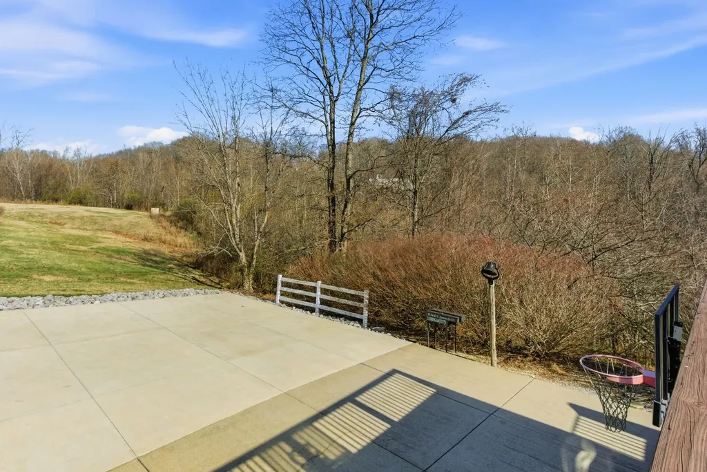 4357 Airport Road Springfield TN 37172