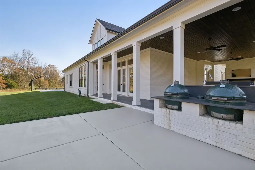 7108 Mason Grove Court College Grove TN 37046