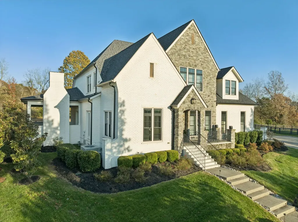7108 Mason Grove Court College Grove TN 37046