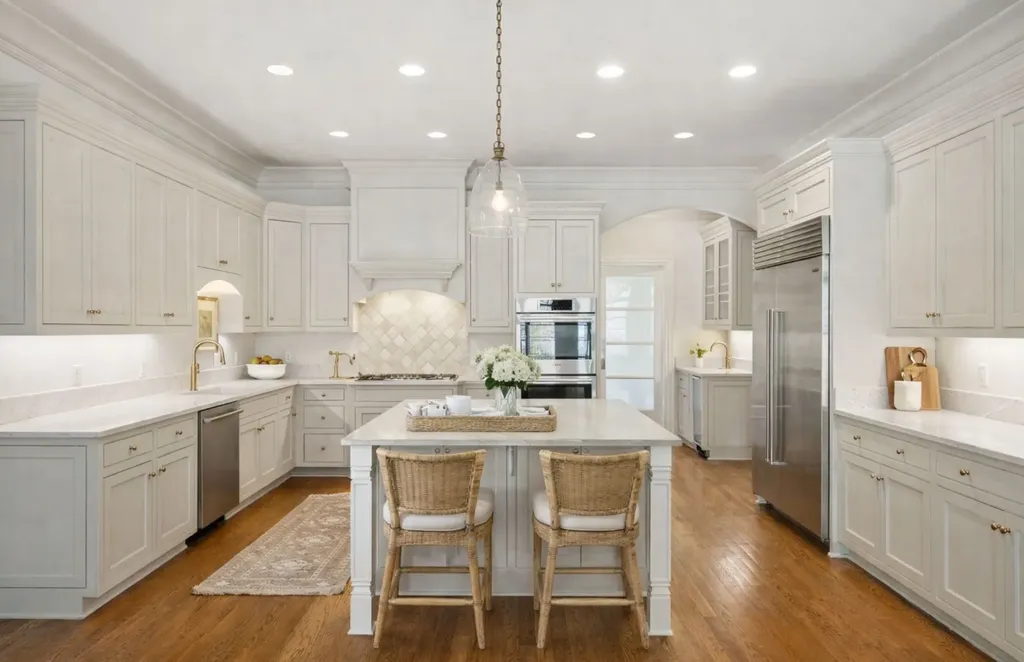 1810 Tyne Boulevard Nashville TN 37215