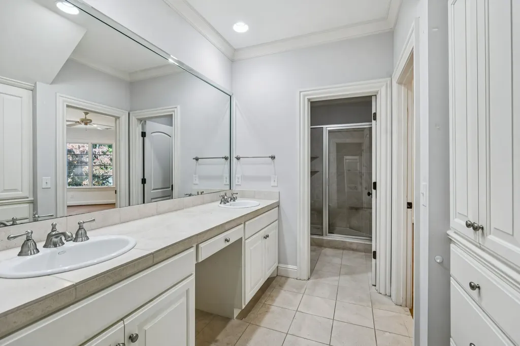 1810 Tyne Boulevard Nashville TN 37215