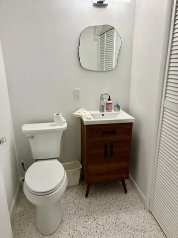 214 Old Hickory Boulevard Nashville TN 37221