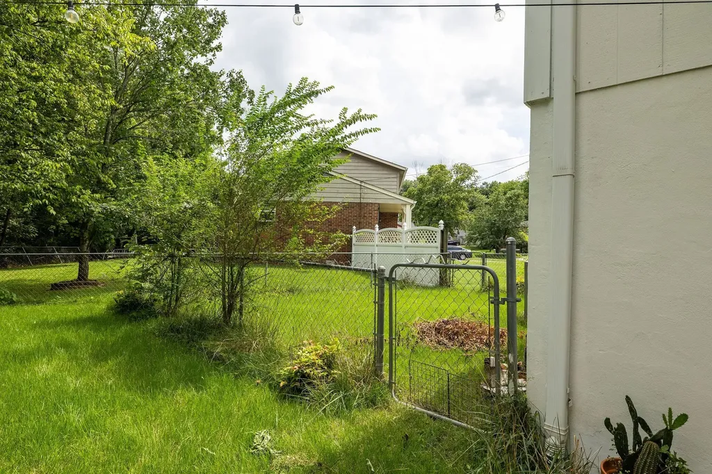 408 Barclay Square Circle Antioch TN 37013