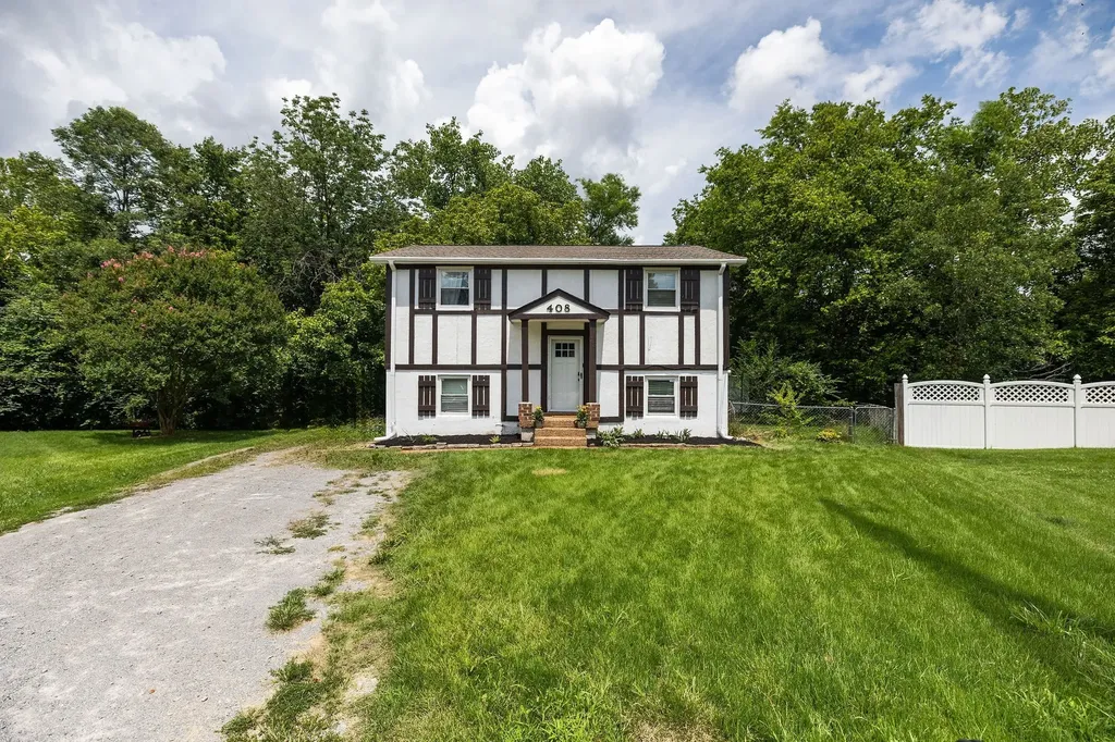 408 Barclay Square Circle Antioch TN 37013