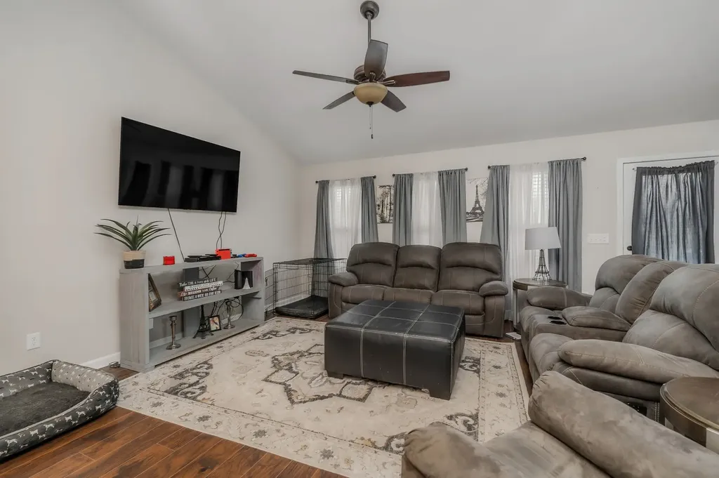 260 Celeste Drive Baxter TN 38544