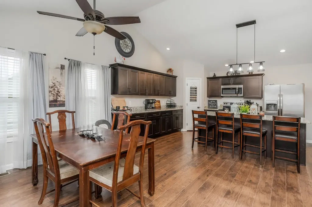 260 Celeste Drive Baxter TN 38544