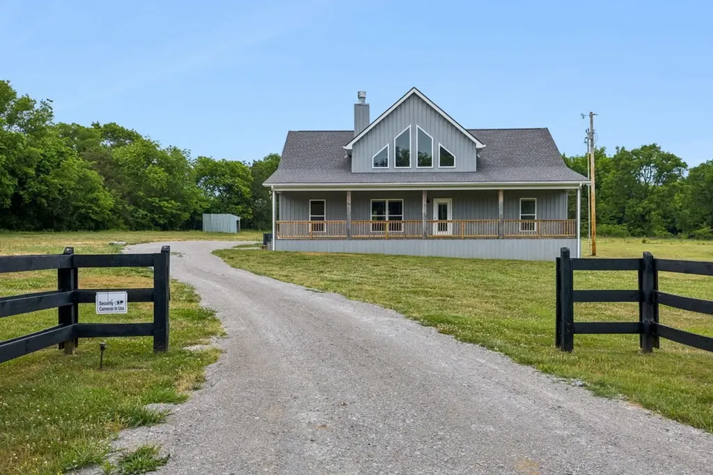 1499 Kenny Nelson Road Lewisburg TN 37091