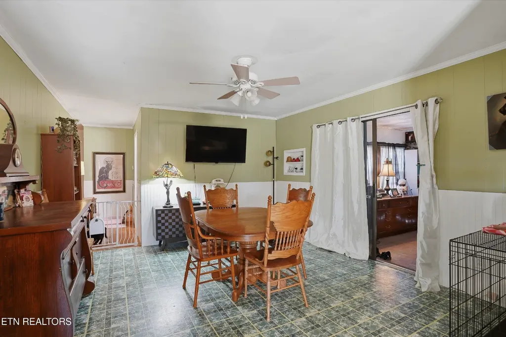 415 N 1st Avenue Baxter TN 38544