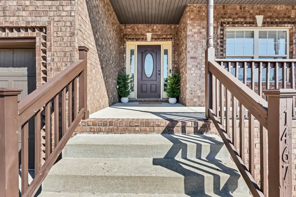 1467 Raven Road Clarksville TN 37042
