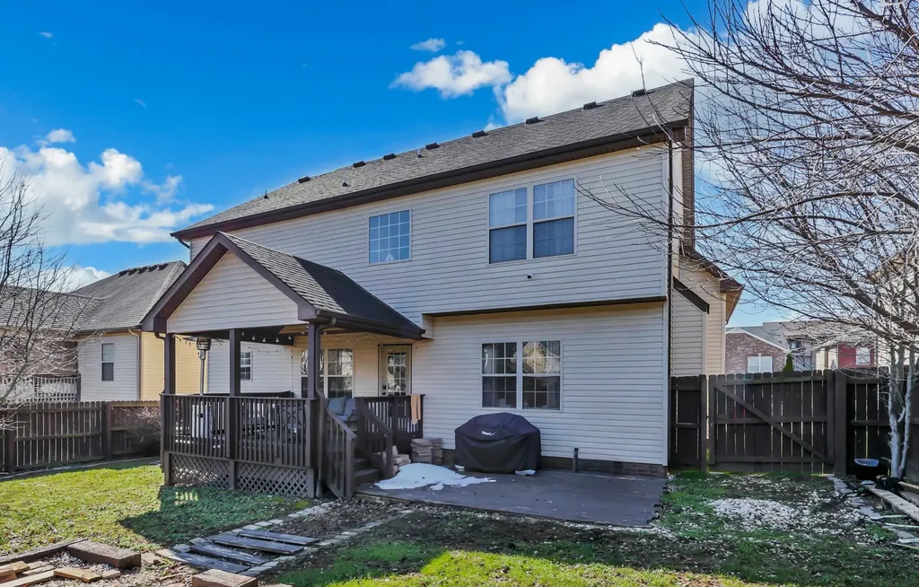1467 Raven Road Clarksville TN 37042