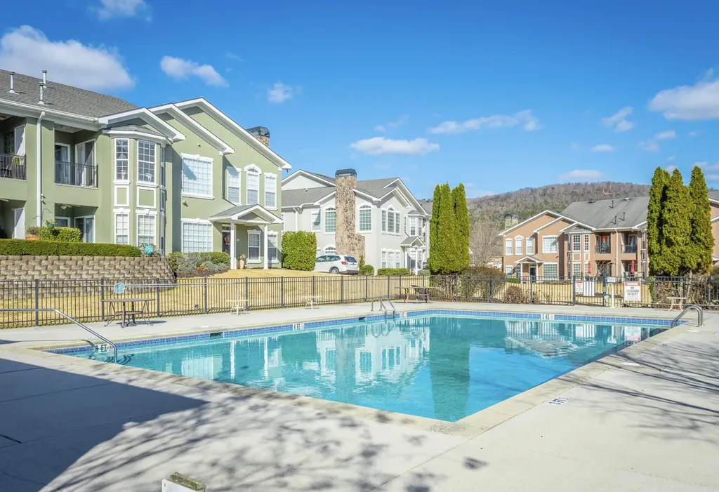 1109 Renaissance Court Chattanooga TN 37419