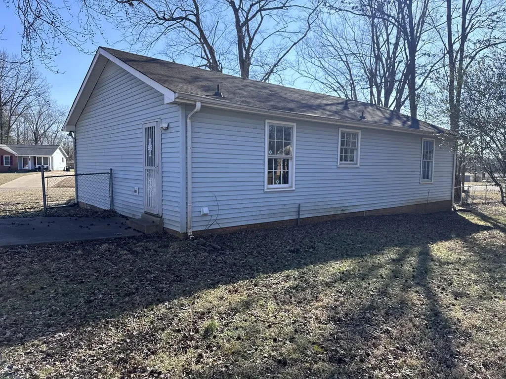 1480 Nichols Drive Clarksville TN 37042