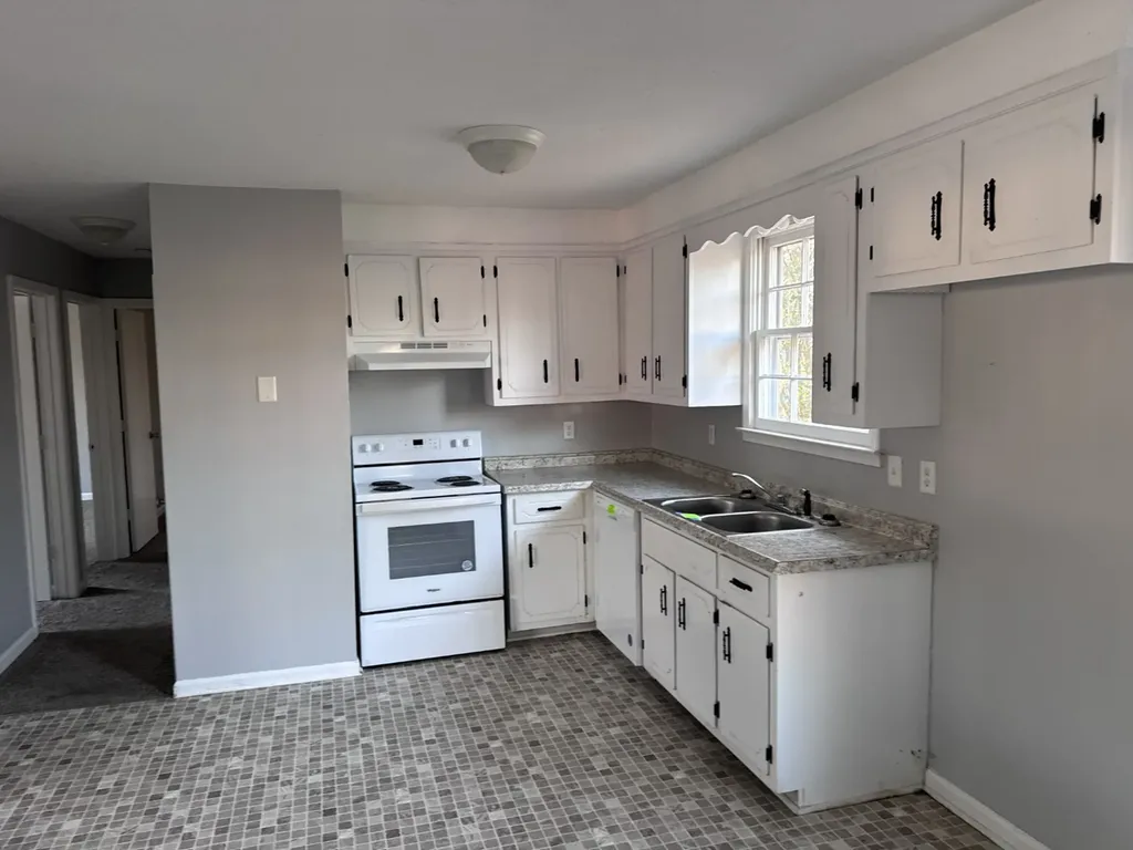 1480 Nichols Drive Clarksville TN 37042