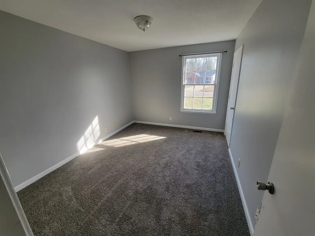 1480 Nichols Drive Clarksville TN 37042