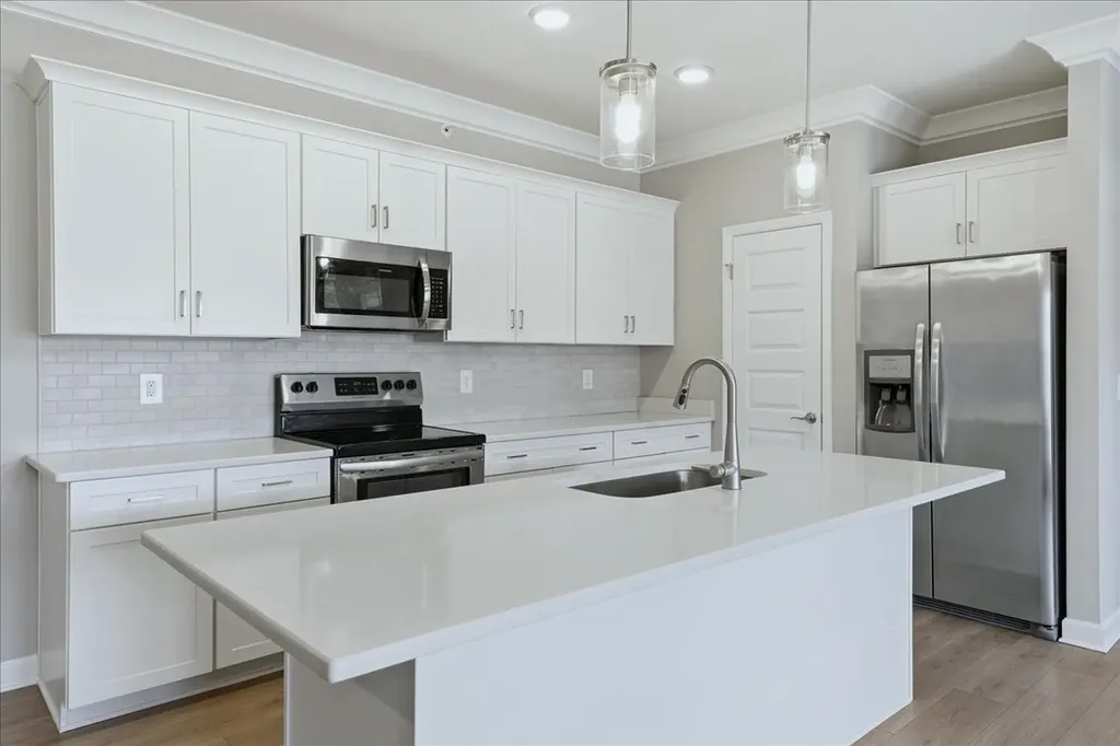 7483 Highway 70, S Nashville TN 37221