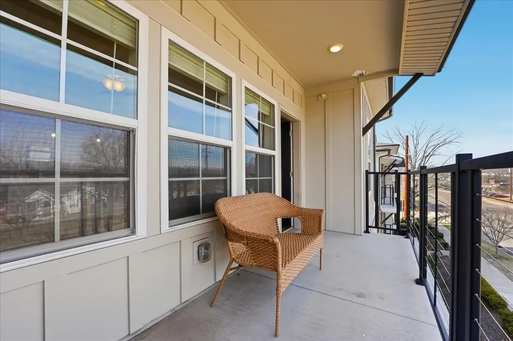 7483 Highway 70, S Nashville TN 37221