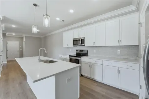 7483 Highway 70, S Nashville TN 37221