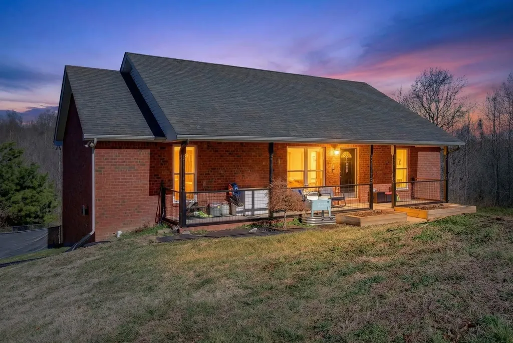 180 Doty Road Ashland City TN 37015